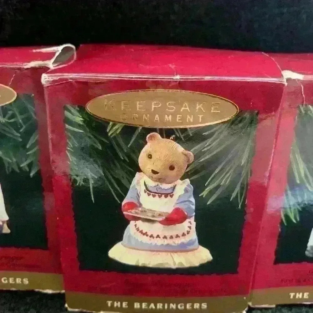 Vintage 1993 Hallmark Keepsake Ornaments, The Bearingers, Set of 4 - Picture 6 of 13